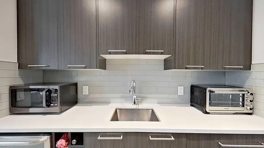 1820 37 Avenue SW Calgary AB T2T2H4