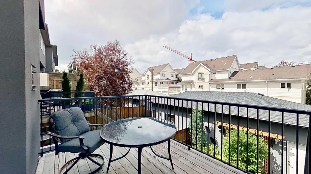 1820 37 Avenue SW Calgary AB T2T2H4