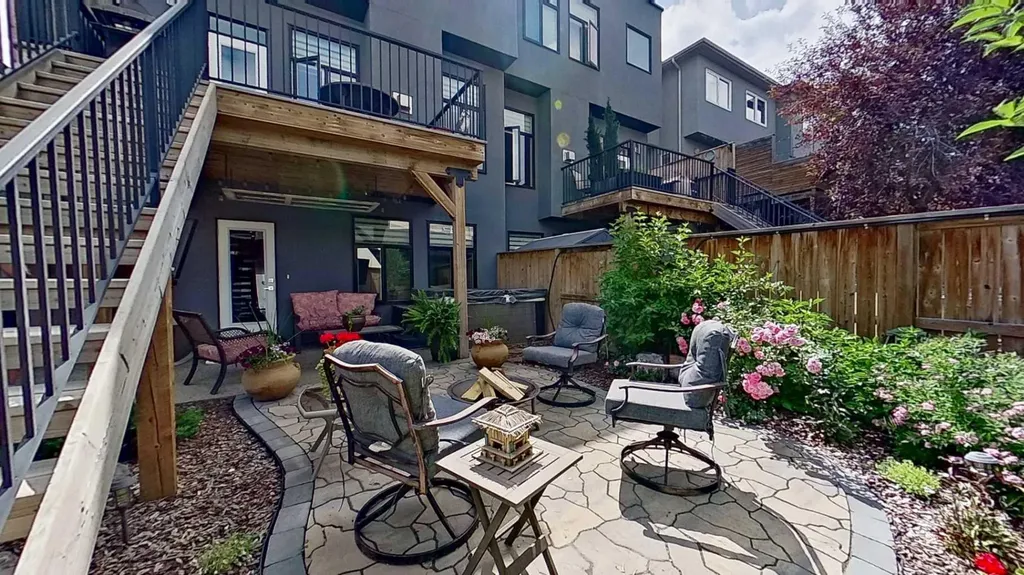 1820 37 Avenue SW Calgary AB T2T2H4