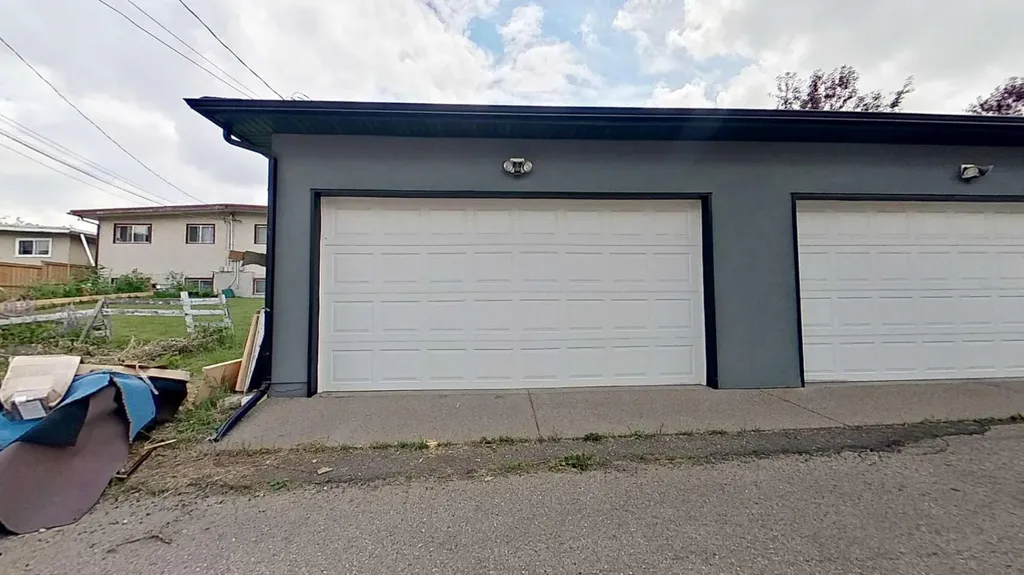 1820 37 Avenue SW Calgary AB T2T2H4