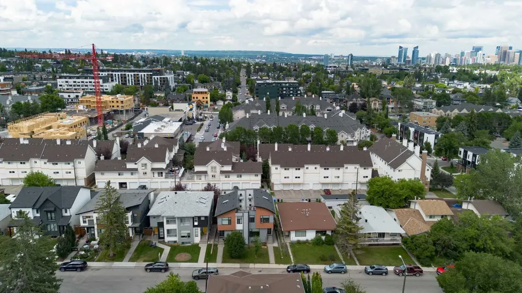 1820 37 Avenue SW Calgary AB T2T2H4