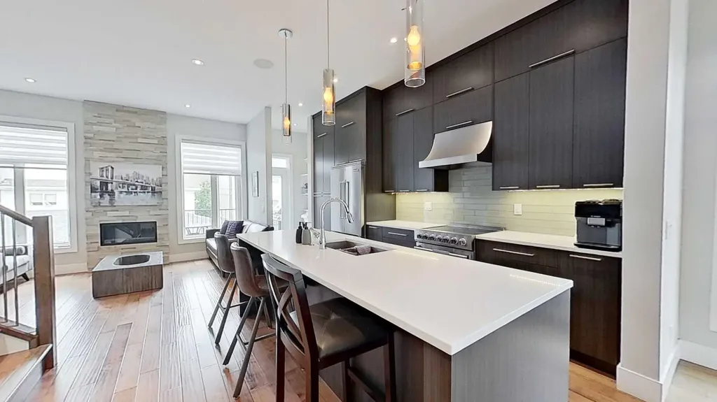 1820 37 Avenue SW Calgary AB T2T2H4