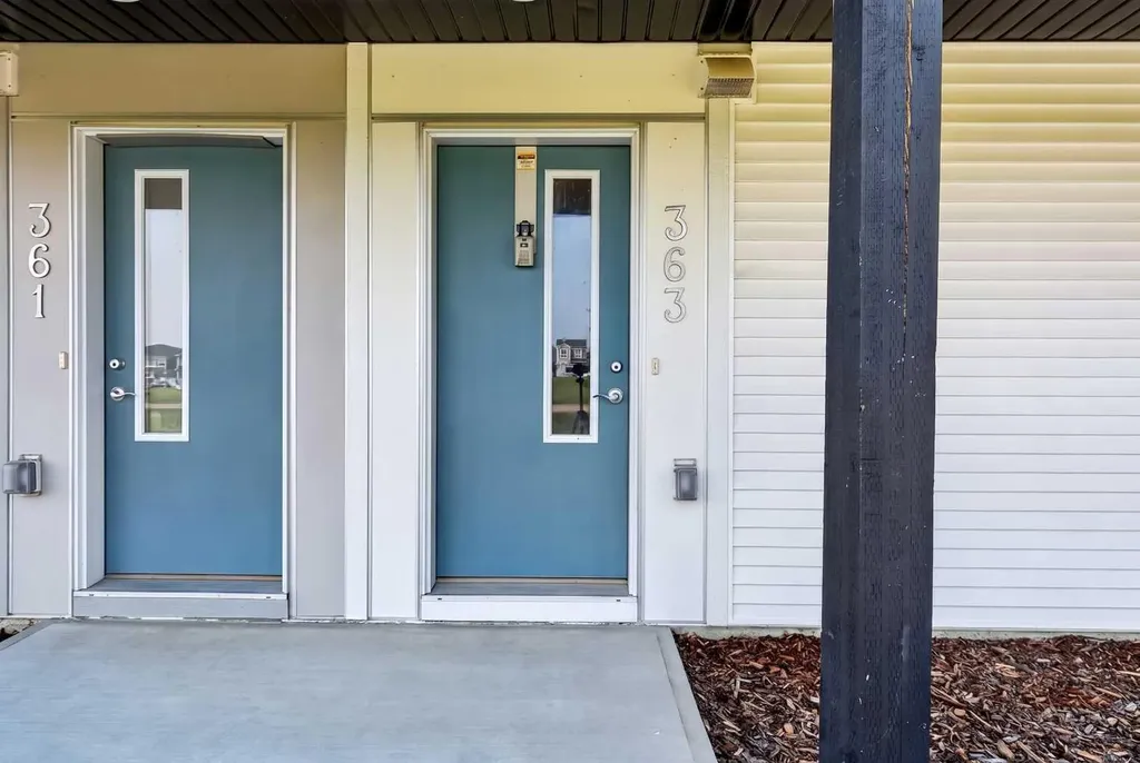 301 Redstone Boulevard NE Calgary AB T3N 1V6