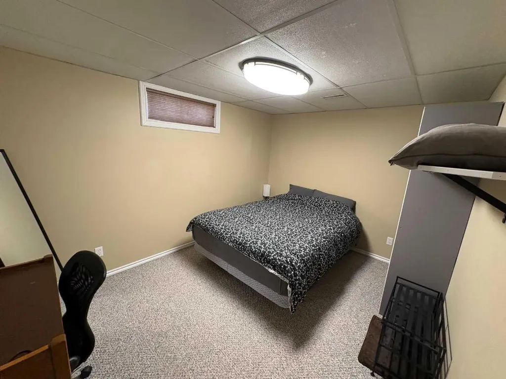 9610 79 Avenue Peace River AB T8S 1E6