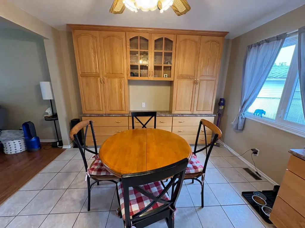 9610 79 Avenue Peace River AB T8S 1E6
