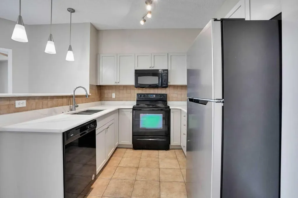 1140 Taradale Drive NE Calgary AB T3J 0G1