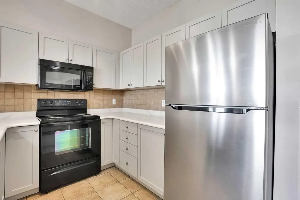 1140 Taradale Drive NE Calgary AB T3J 0G1