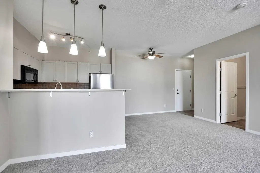 1140 Taradale Drive NE Calgary AB T3J 0G1