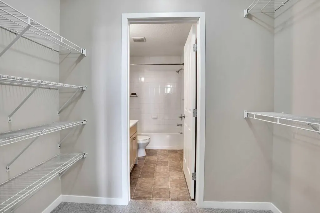 1140 Taradale Drive NE Calgary AB T3J 0G1