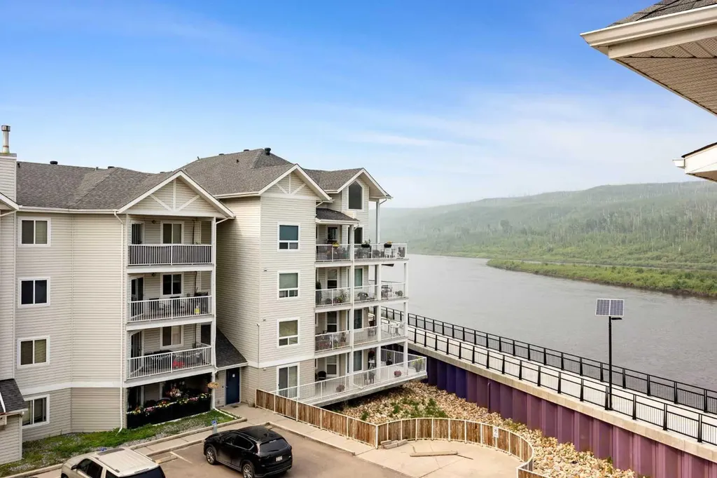 38 Riedel Street Fort Mcmurray AB T9H3E1