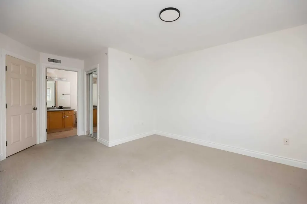 38 Riedel Street Fort Mcmurray AB T9H3E1
