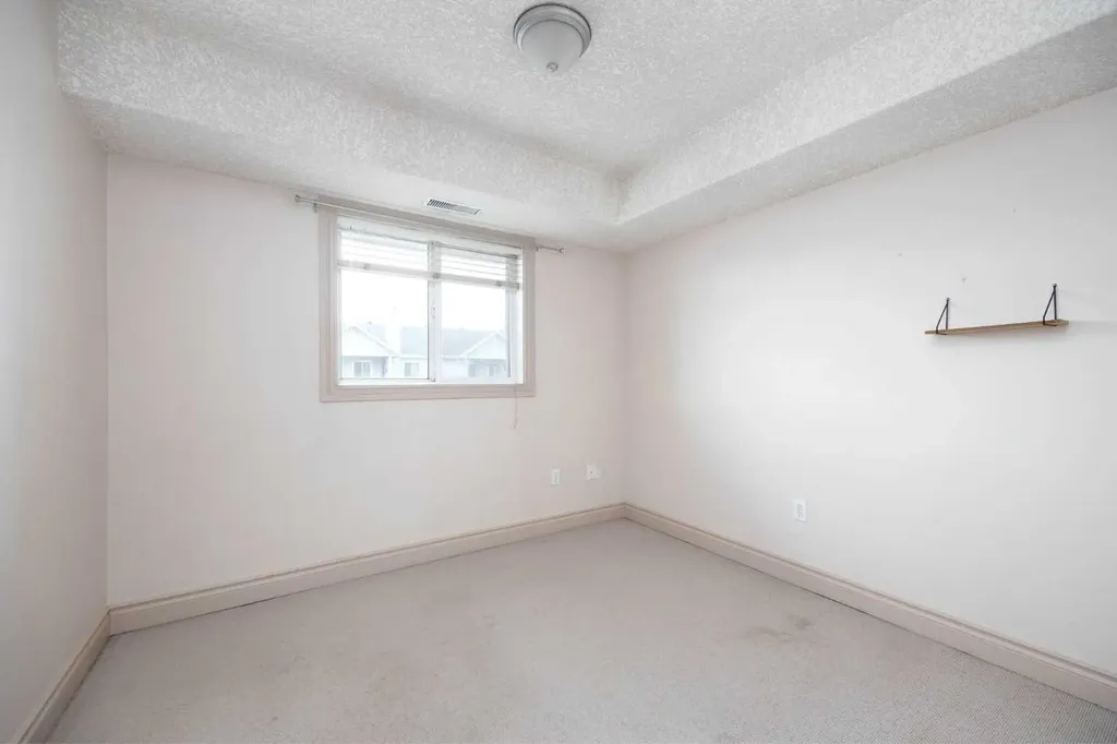 38 Riedel Street Fort Mcmurray AB T9H3E1