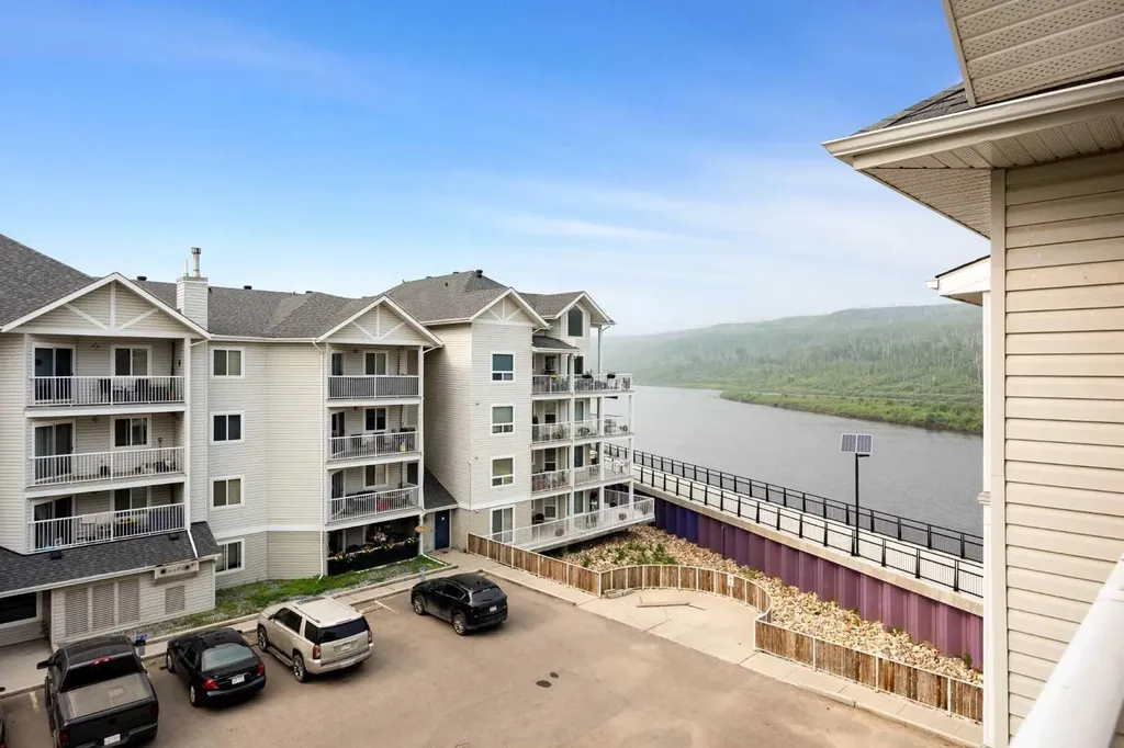 38 Riedel Street Fort Mcmurray AB T9H3E1