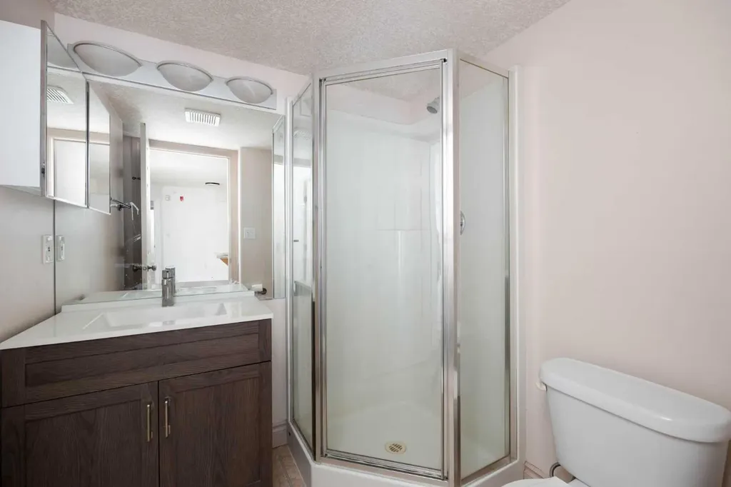 38 Riedel Street Fort Mcmurray AB T9H3E1