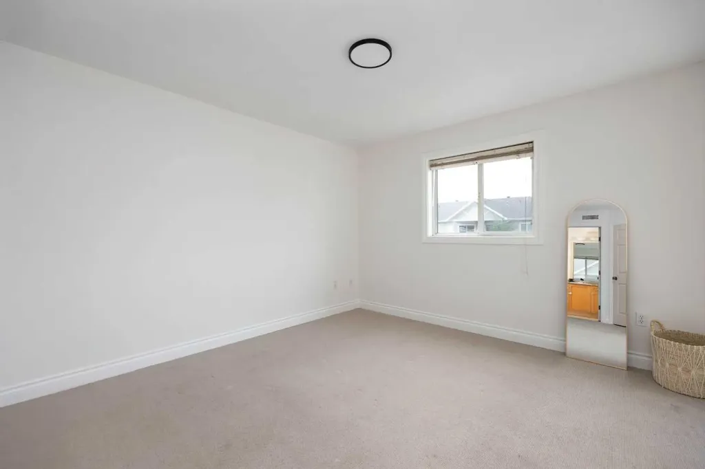 38 Riedel Street Fort Mcmurray AB T9H3E1