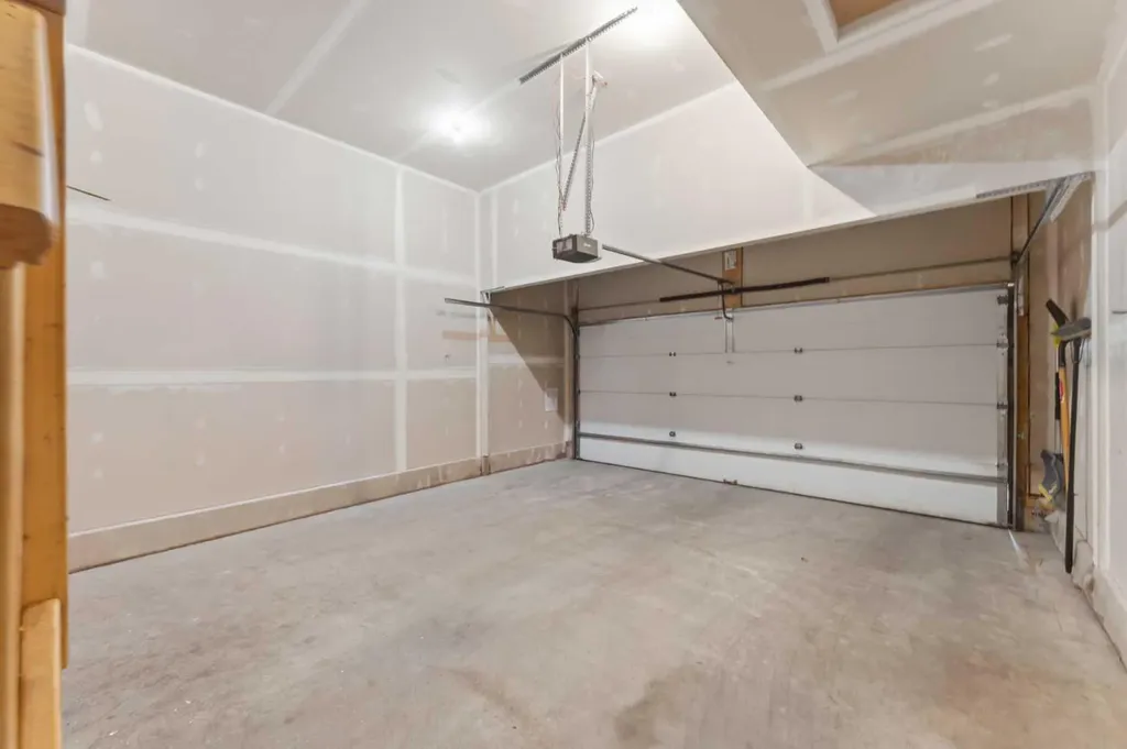 48 Brightoncrest Manor SE Calgary AB T2Z 0N9
