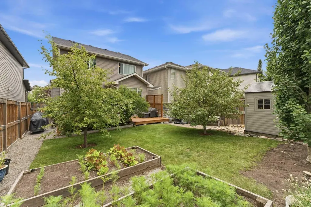 48 Brightoncrest Manor SE Calgary AB T2Z 0N9