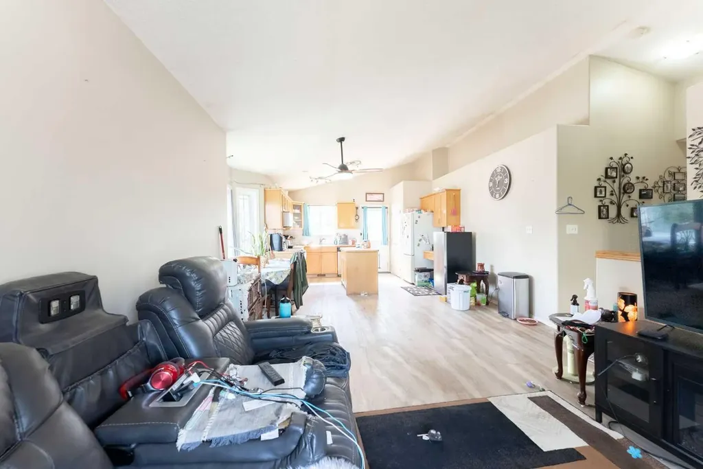 218 Uplands Boulevard N Lethbridge AB T1H 6S6