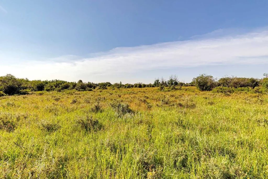 370 Avenue W Rural Foothills County AB T0L 0H0