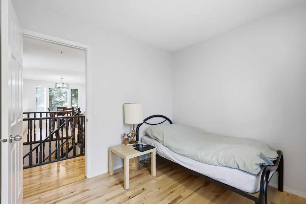 416 Brookpark Drive SW Calgary AB T2W 3N7