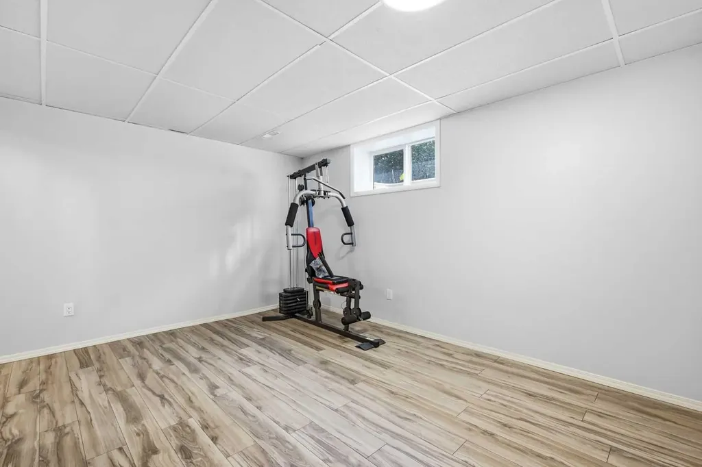 416 Brookpark Drive SW Calgary AB T2W 3N7