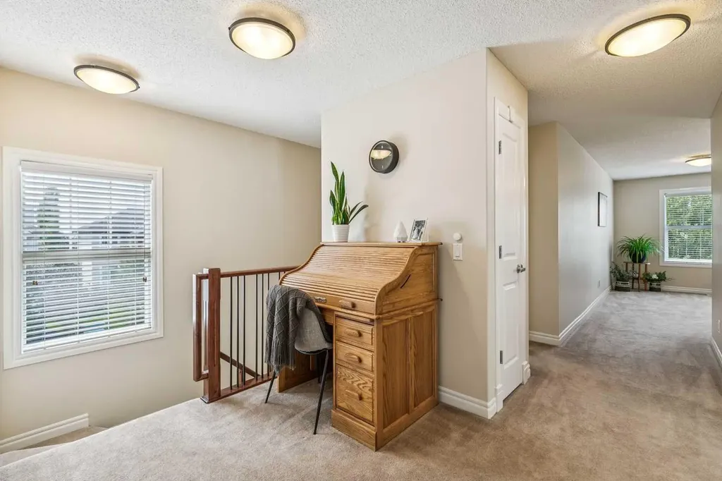 101 Drake Landing View Okotoks AB T1S 0A1