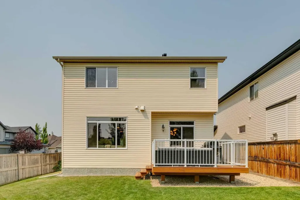 101 Drake Landing View Okotoks AB T1S 0A1