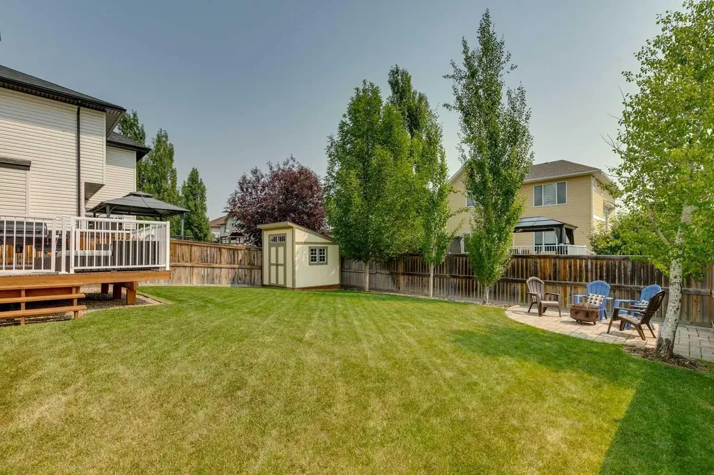 101 Drake Landing View Okotoks AB T1S 0A1