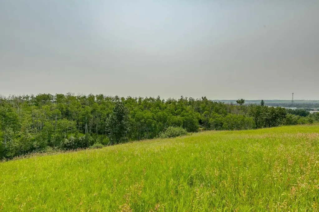 101 Drake Landing View Okotoks AB T1S 0A1
