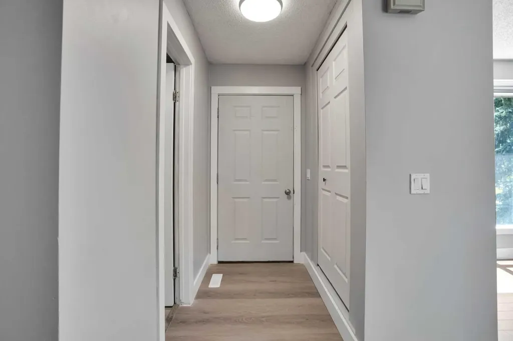 36 Falton Court NE Calgary AB T3J 1J3
