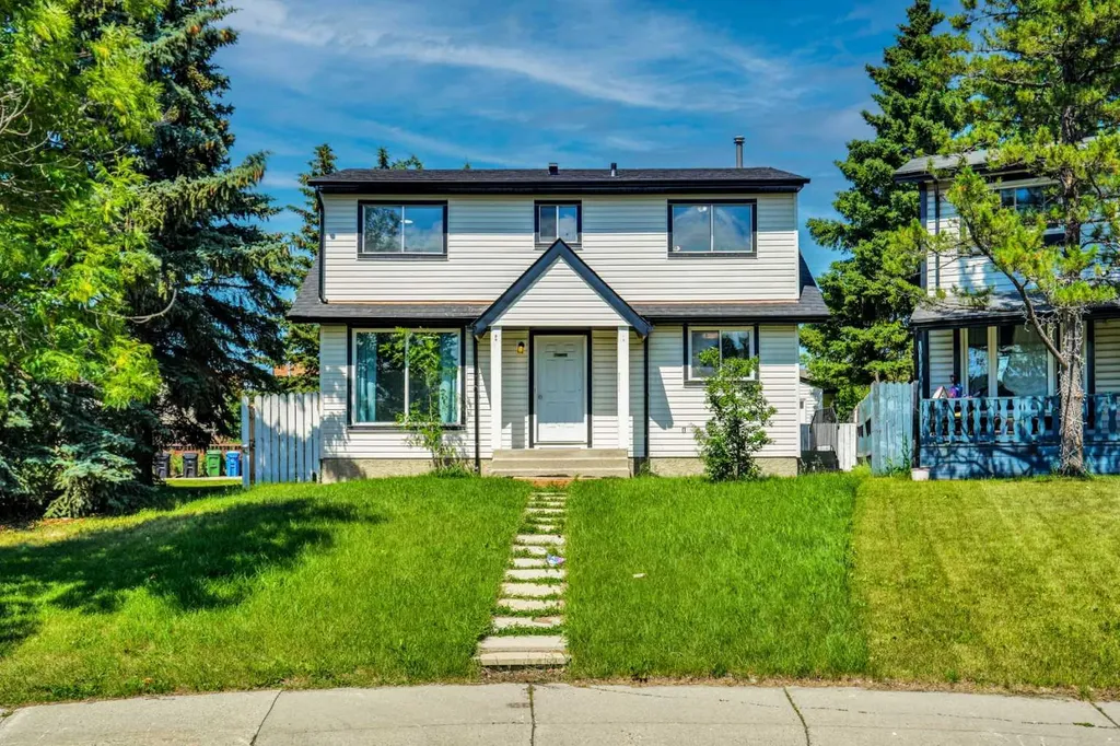 36 Falton Court NE Calgary AB T3J 1J3