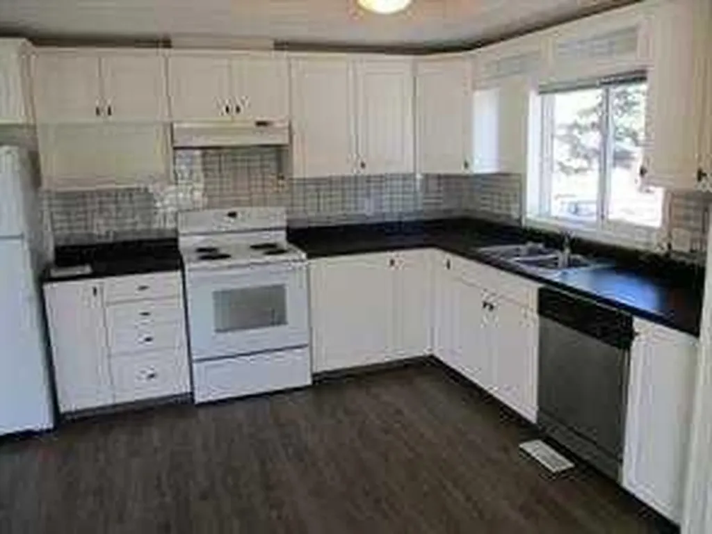 914 2b Street SE Manning AB T0H 2M0