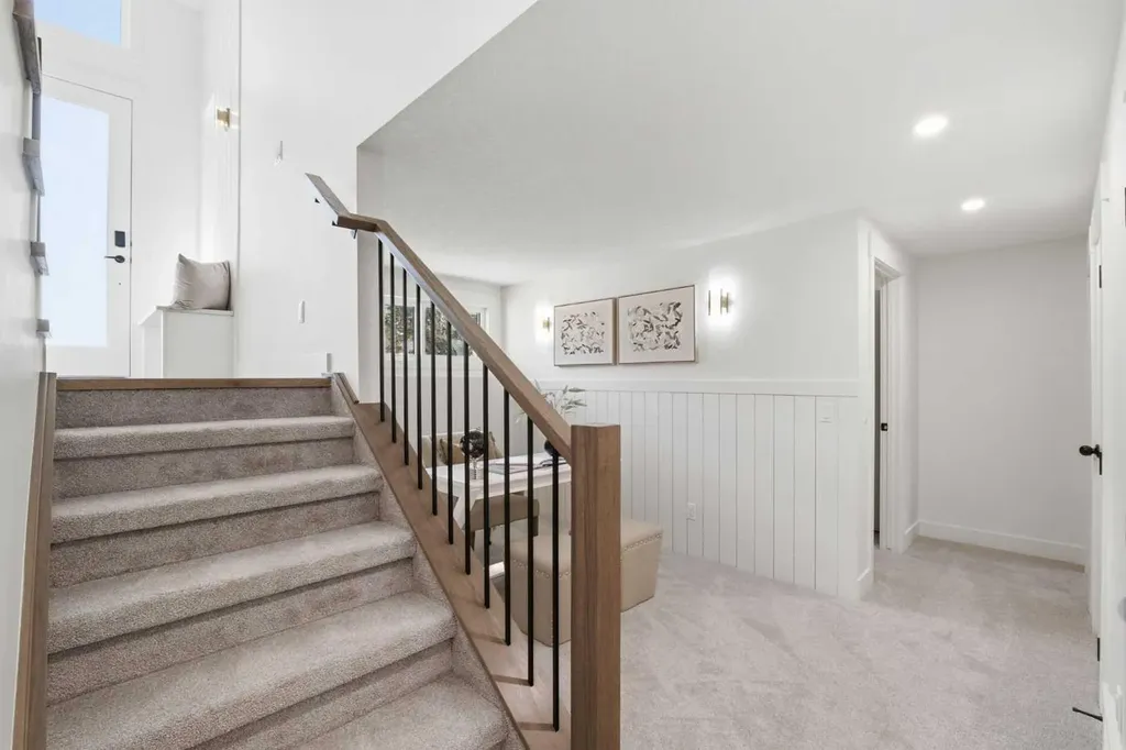 31 Midvalley Road SE Calgary AB T2X 1K5