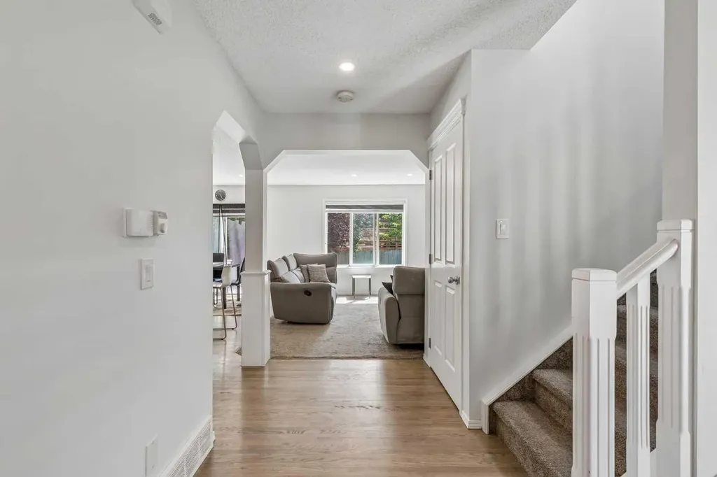 60 Cranfield Park SE Calgary AB T3M1B4
