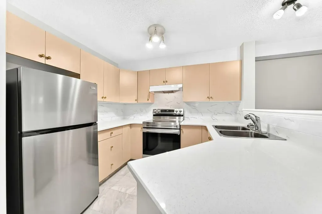 16320 24 Street SW Calgary AB T2Y 4T7