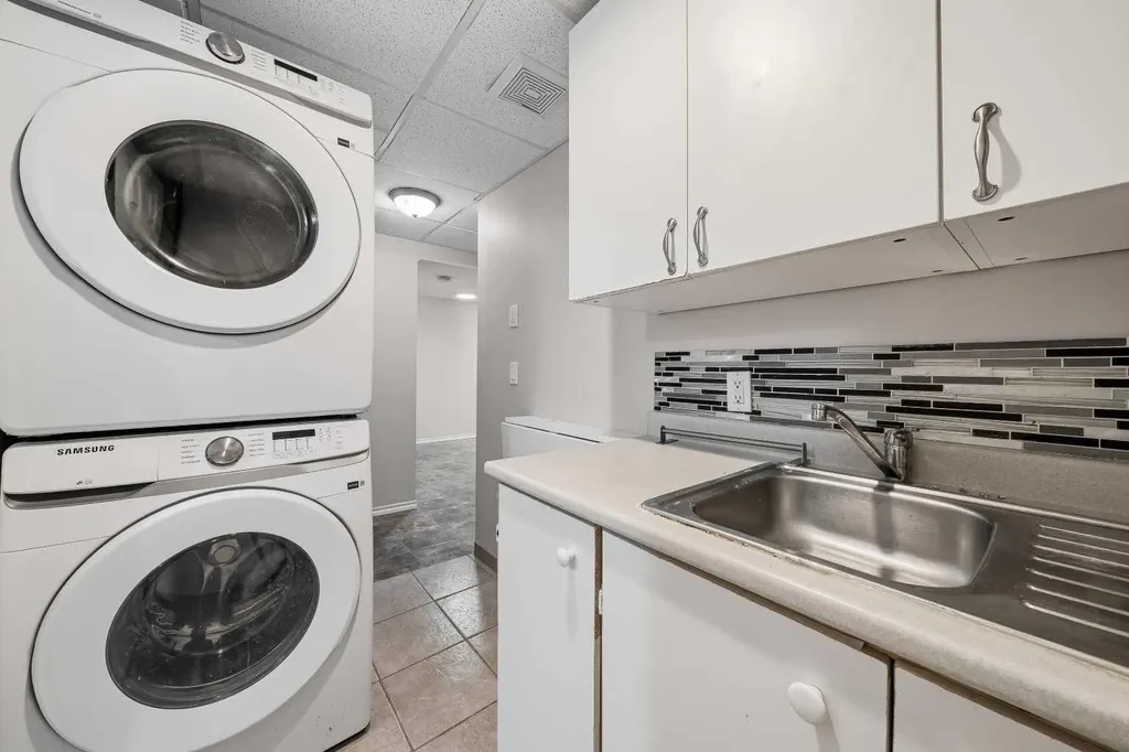 154 Midbend Place SE Calgary AB T2X 2K1