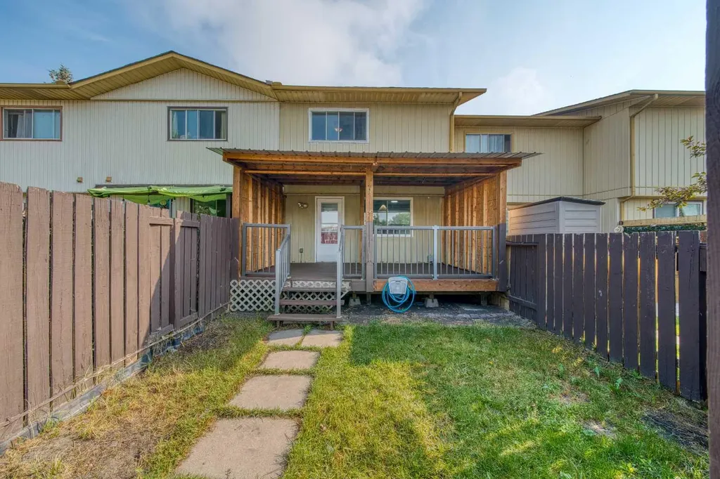 154 Midbend Place SE Calgary AB T2X 2K1
