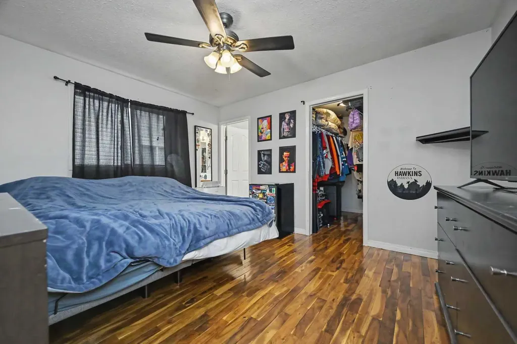 10449 122 Avenue Grande Prairie AB T8V 8C5
