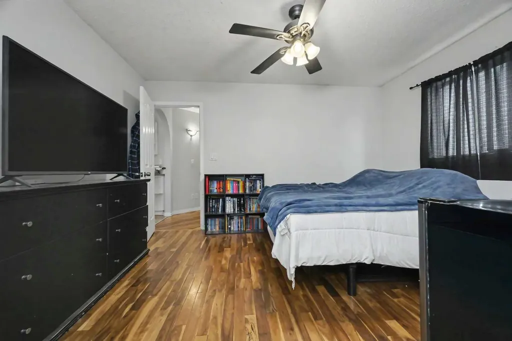 10449 122 Avenue Grande Prairie AB T8V 8C5