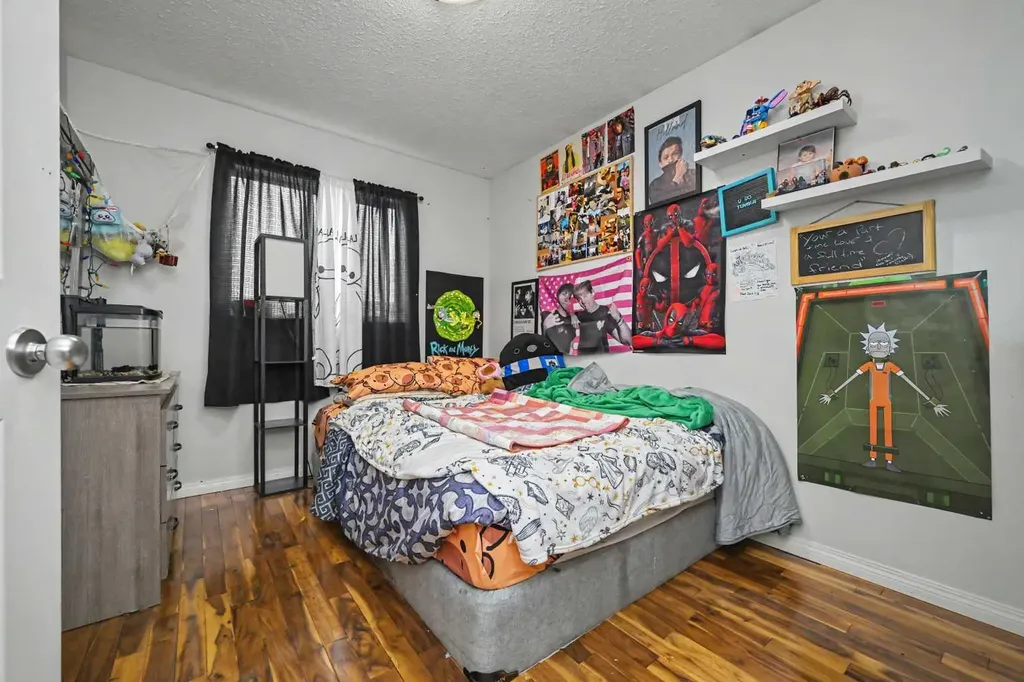 10449 122 Avenue Grande Prairie AB T8V 8C5