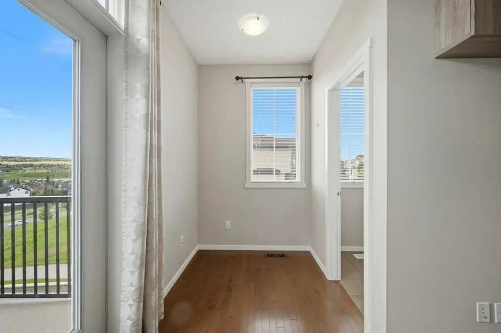 3 Evansview Gardens NW Calgary AB T3P 0L2