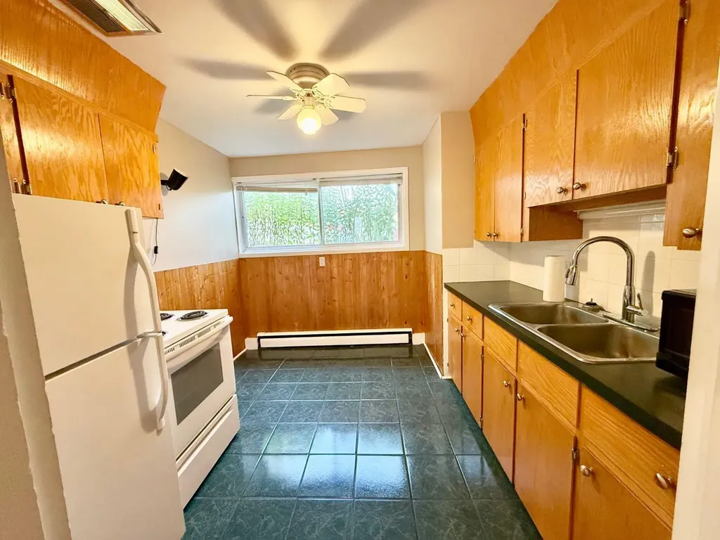 110 Maskuta Drive Hinton AB T7V1E7