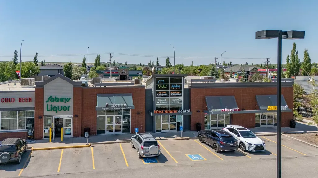 403 Mackenzie Way SW Airdrie AB T4B 3V7