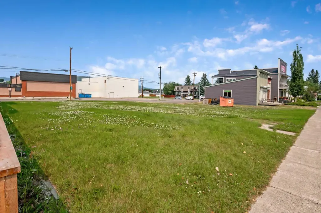 410 Main Street NW Diamond Valley AB T0L2A0