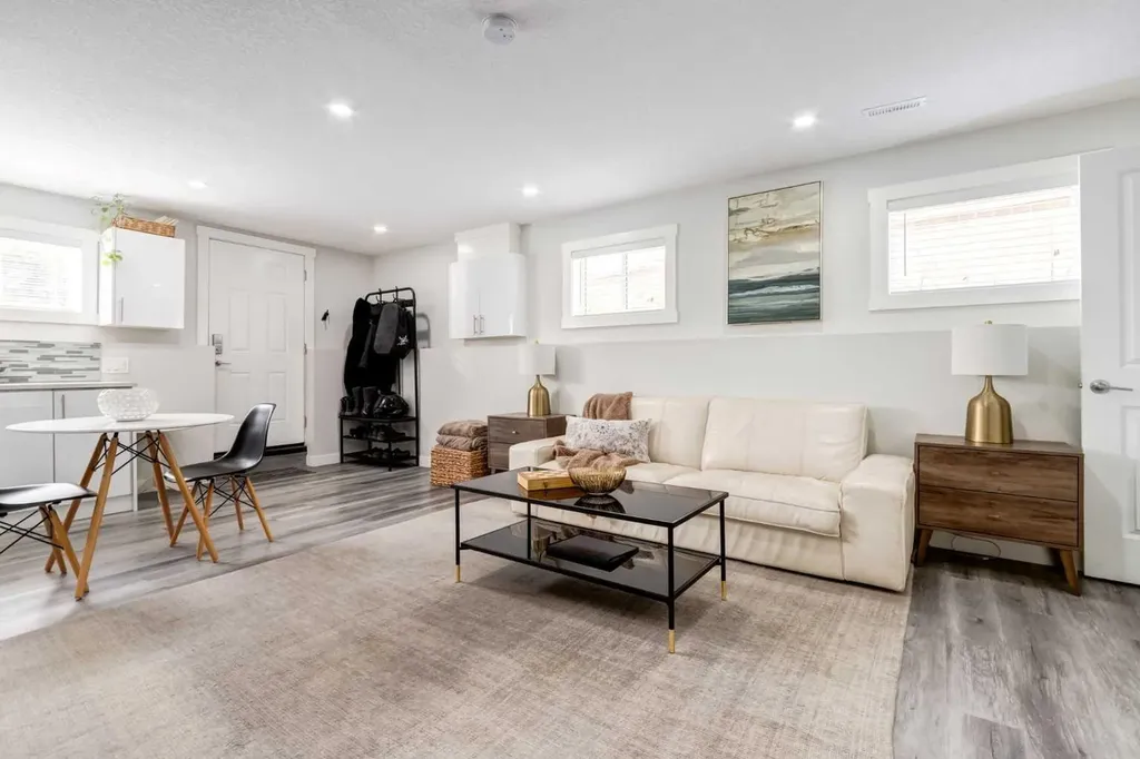 92 Covington Court NE Calgary AB T3K 4L9