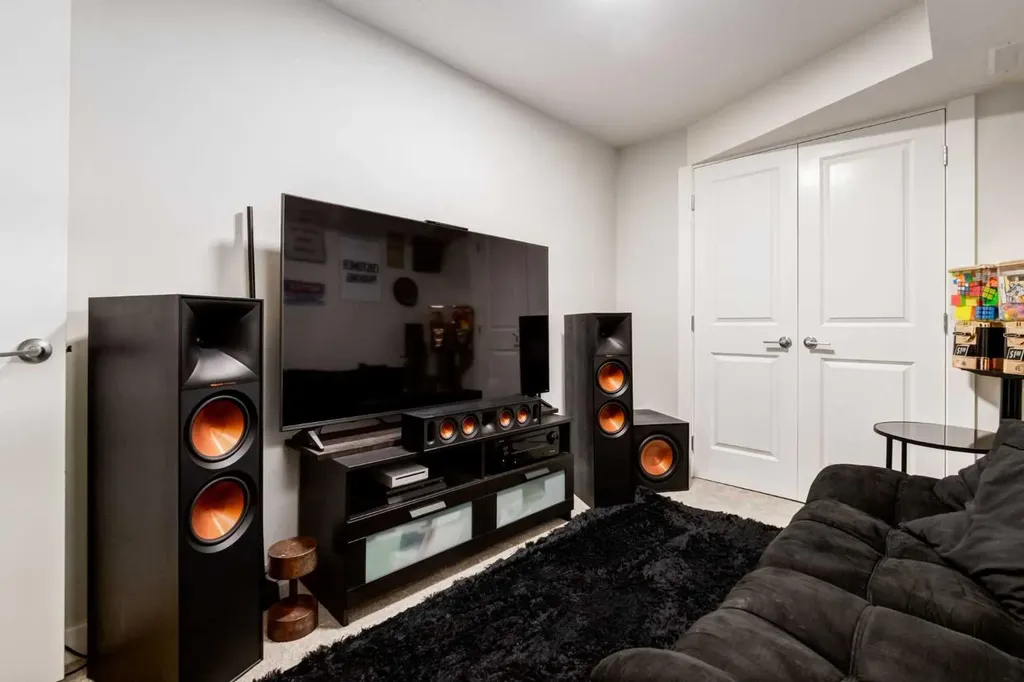 92 Covington Court NE Calgary AB T3K 4L9