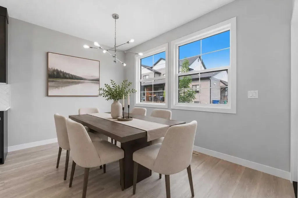 201 Cooperswood Green SW Airdrie AB T3B 3Y6