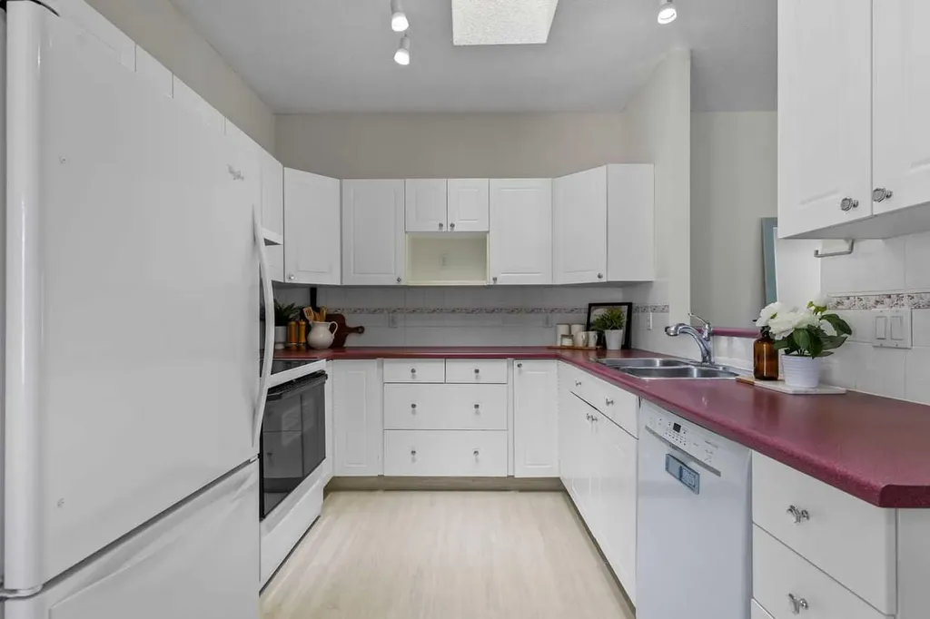 139 Hidden Valley Green NW Calgary AB T3A 5L8