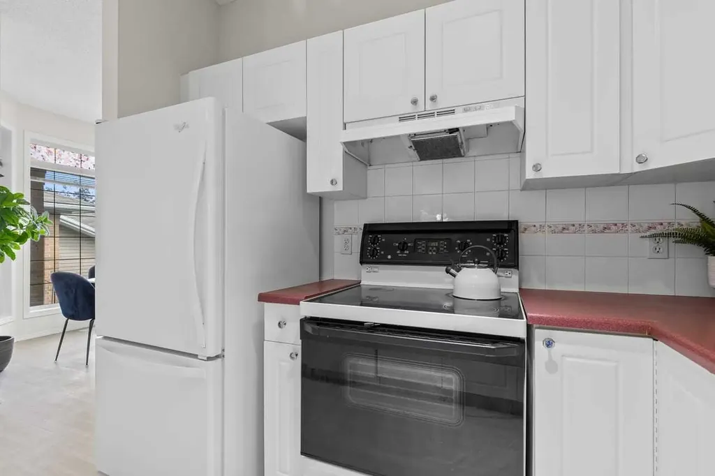 139 Hidden Valley Green NW Calgary AB T3A 5L8
