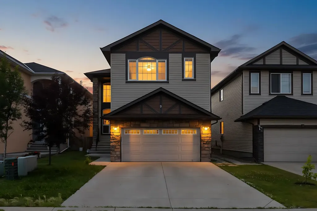 9 Saddlelake Grove NE Calgary AB T3J 0P2